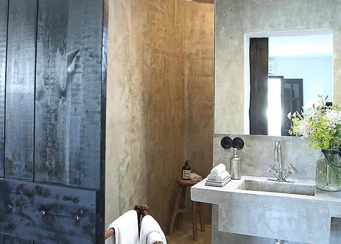 Legado Ibiza Hotel 3*